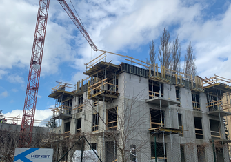 Stavba dále pokračuje rychlým tempem